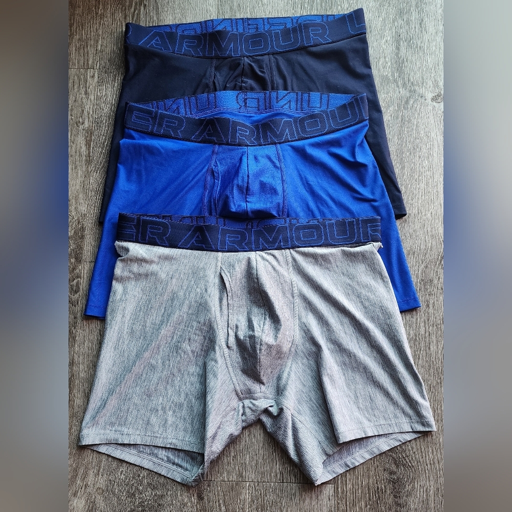 Under Armour Men's Medium Boxer Briefs - Navy, Royal Blue, Heather Gray